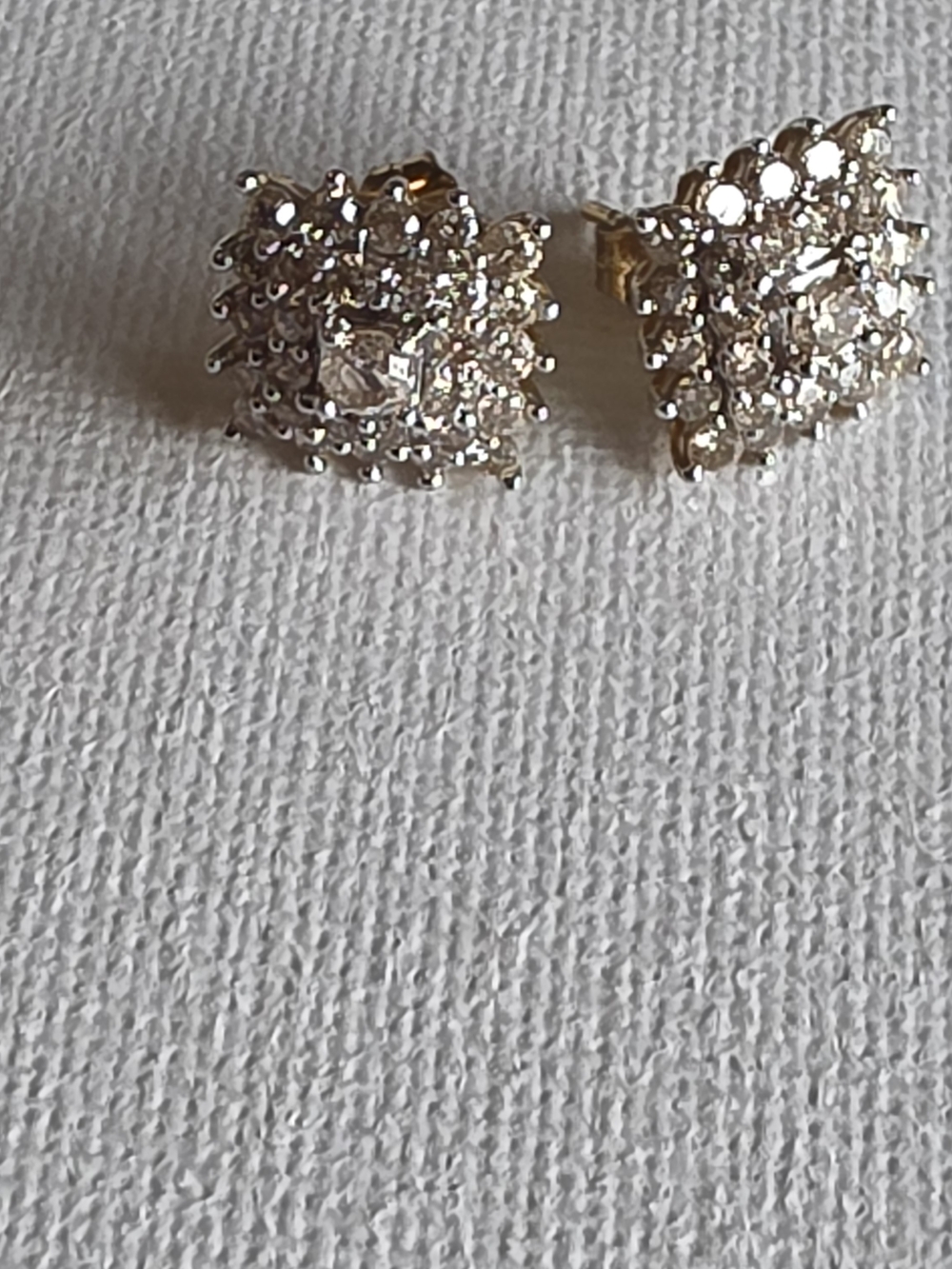 Vintage Estate Genuine Champagne Diamond Cluster Earrings 10kt Yellow Gold